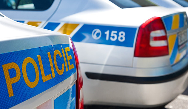 Dálnice D46 byla zavřená kvůli skoku ženy z mostu, provoz stál tři hodiny