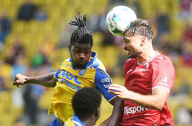 Teplice - Pardubice 0:0, souboj dvou posledních týmů branku nepřinesl