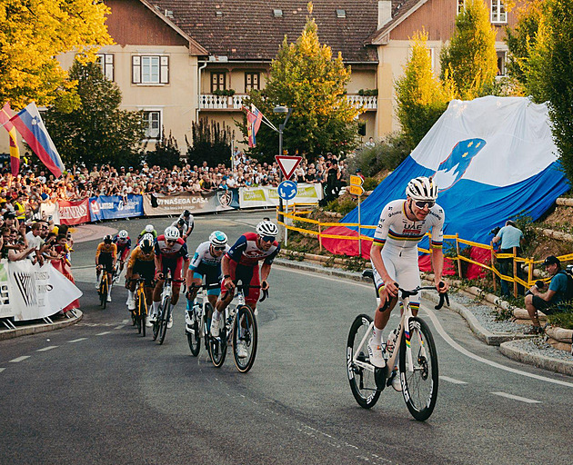 Dokážete ujet Tadejovi? Pogačar vyzve nadšence na kopci, kde poprvé slavil