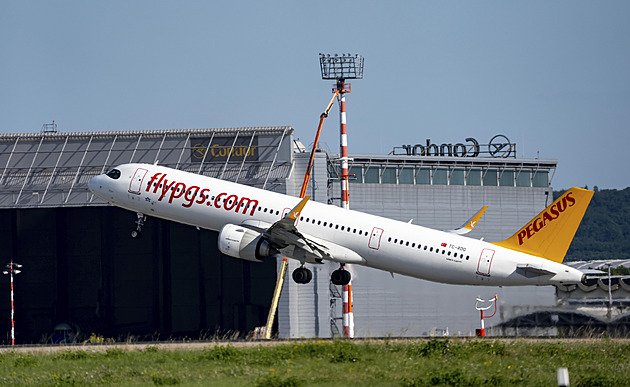 Smartwings kupují Turci, firma se stane součástí Pegasus Airlines