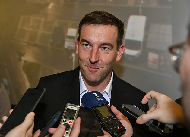 Kratina: Na nová Stínadla chceme zpátky reprezentaci. A Teplice z roku 2000