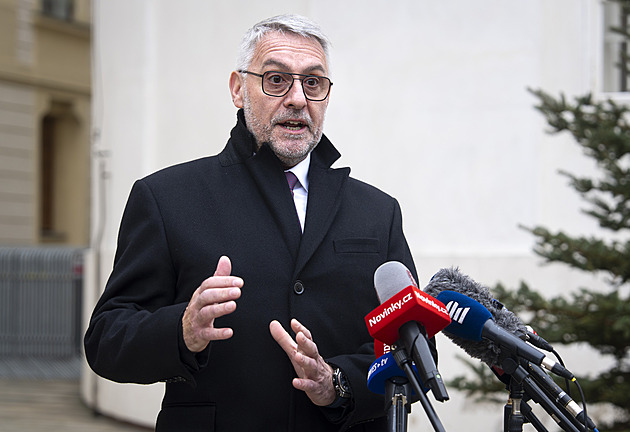 Rozpočet, kyberbezpečnost i migrace. Ministr Metnar představuje priority