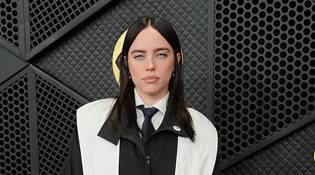 Billie Eilish míří do filmu. Zpěvačka bude hvězdou adaptace slavného románu