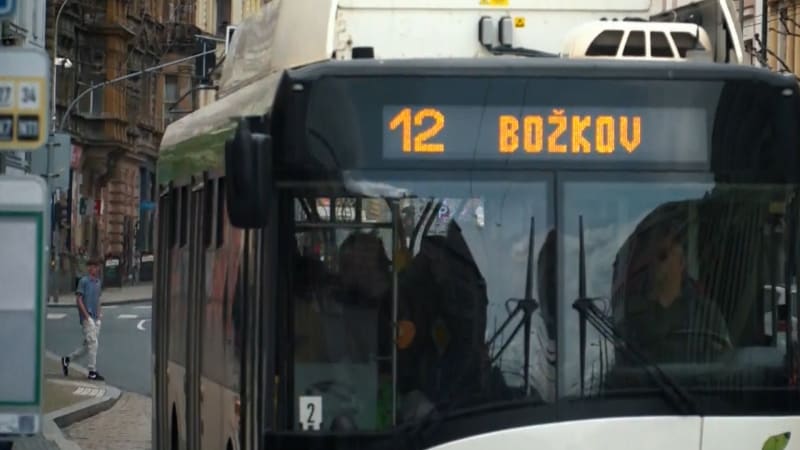 Strach v české MHD: Přibývá agresivních incidentů, Praha hlásí sérii napadení řidičů i revizorů