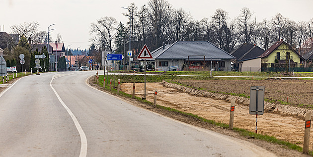Světlušky a čarodějnice škrtáme. Obec paralyzoval neschválený rozpočet