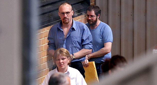 Gang Pavoučí zdi. Mučili a trýznivě vraždili sousedy i blízké, cílili na obézní či gaye