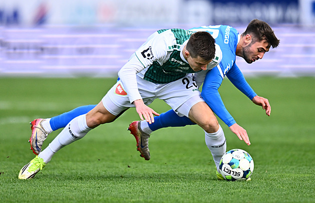ONLINE: Jablonec - Ml. Boleslav 1:0, boj o finále poháru, skóre otevírá Jawo po rohu