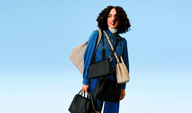 Nová sezóna, nová kabelka. Sáhnete po malé, nebo raději po maxi kousku