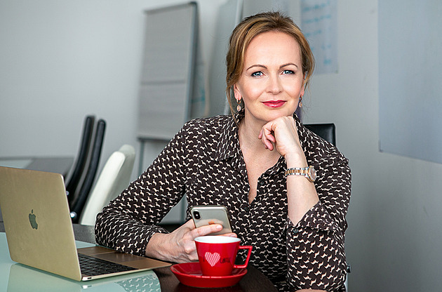 Firmy chtějí kvalitní lidi, ale neumějí je získat. Personalistka vypráví