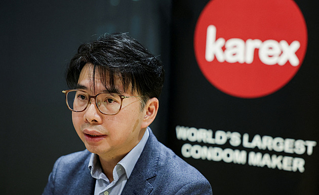 Válka s Íránem už zdražuje i kondomy. Chybějí suroviny na jejich výrobu