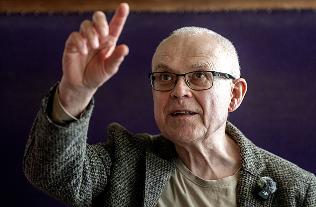 Špidla zakládá Novou sociální demokracii. Není tady dobře, říká expremiér