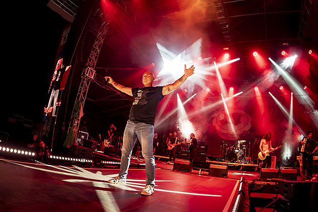 Landa, Lenny, Xindl X či Rytmus. Festival Hrady CZ oznamuje kompletní line-up