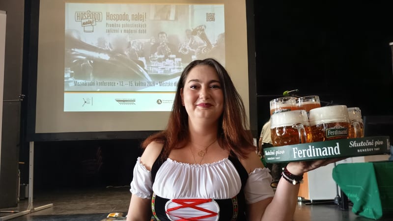 REPORTÁŽ: Češi milují hospody, ty ale mizí jak pára nad hrncem. Experti řeší důvod
