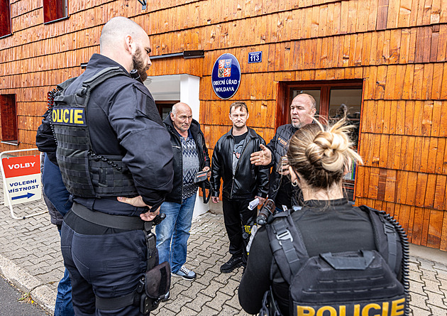 Dusno v Moldavě. Komise nenechala hlasovat vyškrtnuté občany, přijela policie