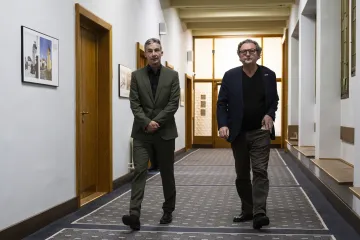 Pokud nebude trojkoalice do listopadu, bude Prahu řídit STAN a SPOLU