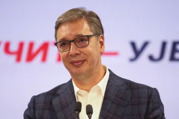 Vučić ještě před ohlášením výsledků voleb uznal porážku své strany